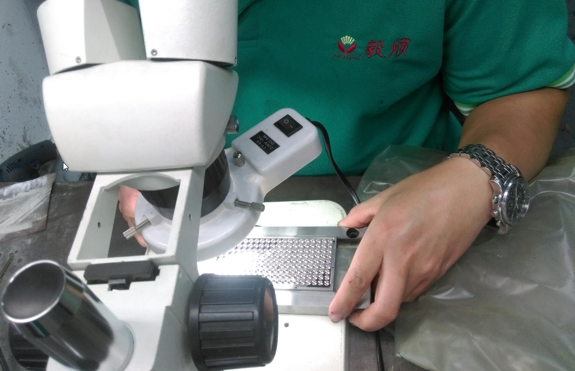 光學模具拋光加工廠